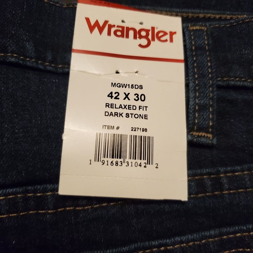 Wrangler Relaxed Straight Fit Flex Jean 30" inseam - Picture 4 of 12